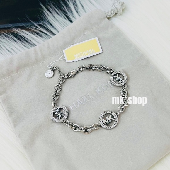Michael Kors Fulton Logo Bracelet Silver Steel Chain Crystals - Picture 2 of 9